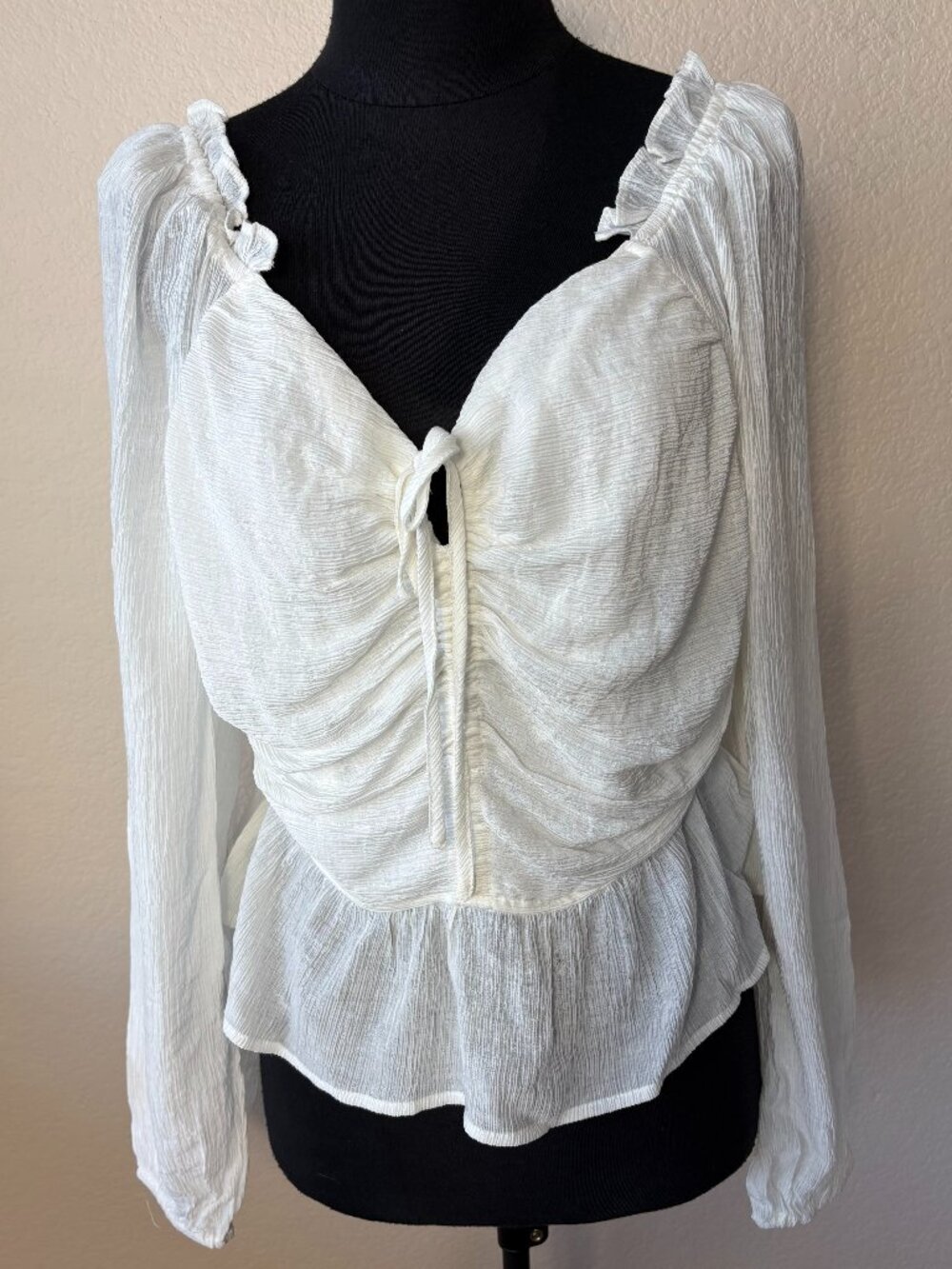 Celebrity Pink White Ruched Tie Front Peplum Peasant Top L